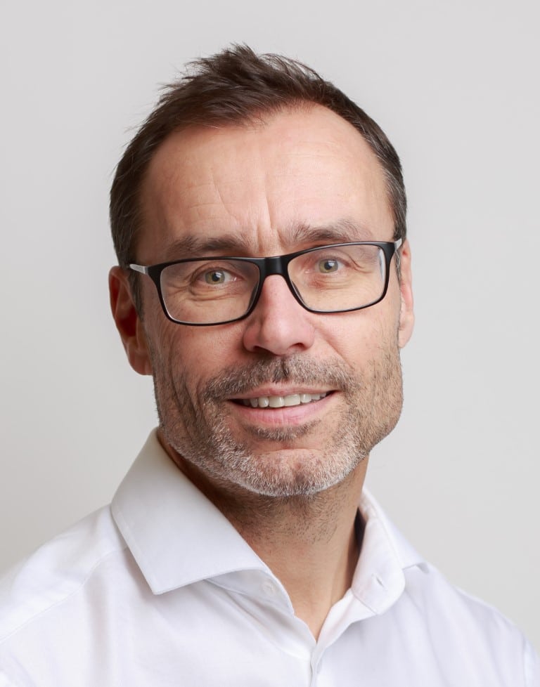 Prof. Dr. med. Jürgen Höher - Facharzt für Orthopädie & Unfallchirurgie, Sportmedizin – Sportclinic Cologne